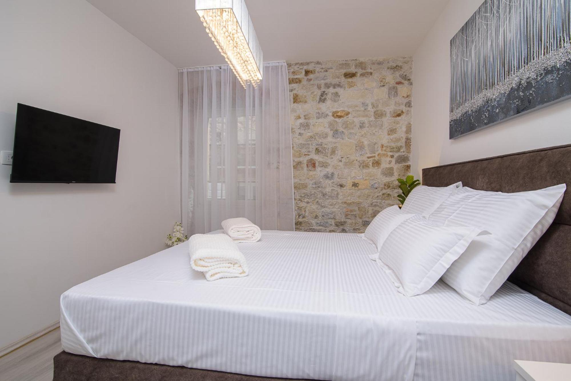 Rooms Bartul Τρογκίρ Εξωτερικό φωτογραφία