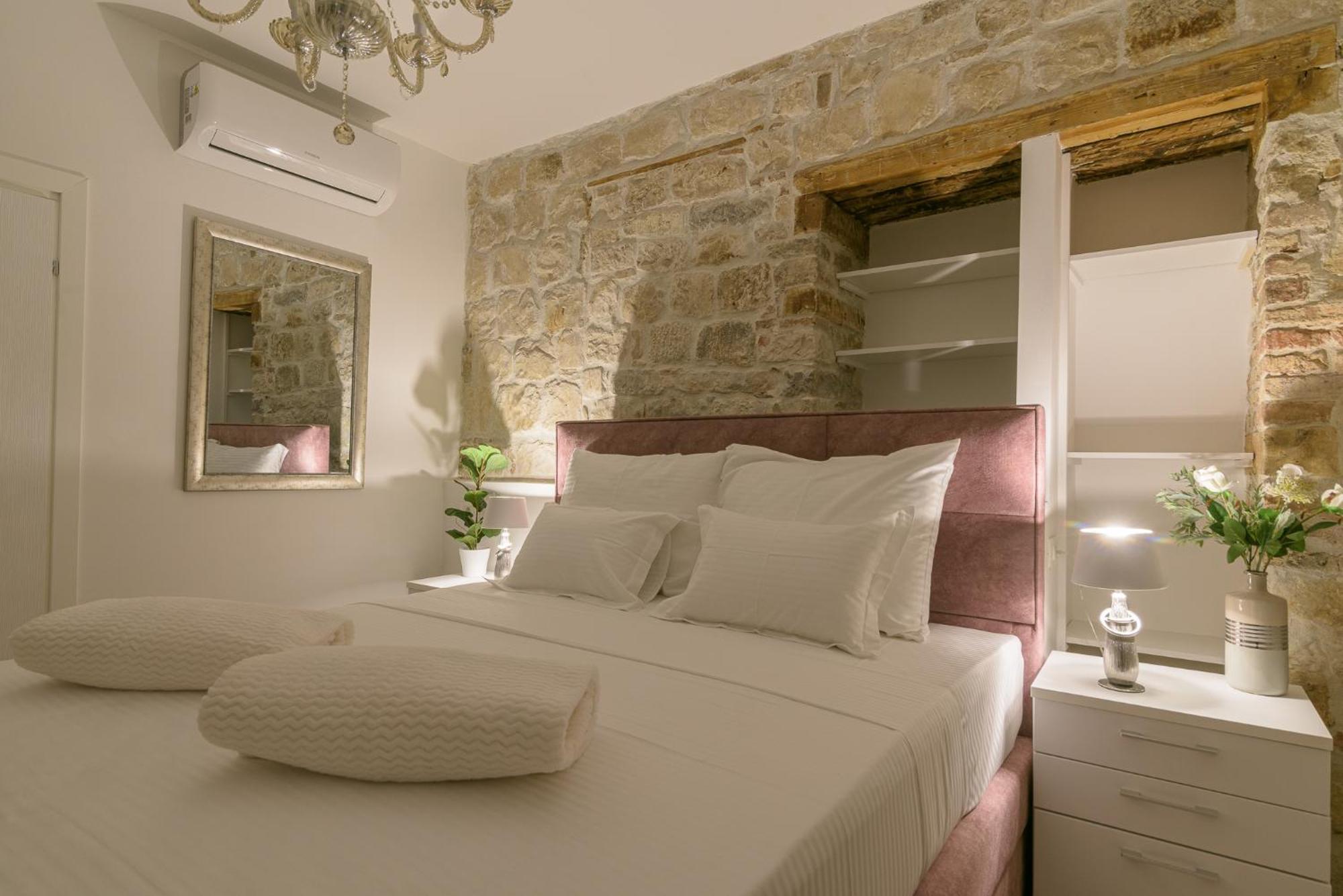 Rooms Bartul Τρογκίρ Εξωτερικό φωτογραφία